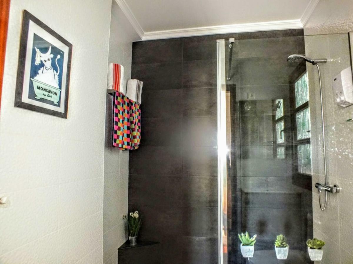 La Chambre De Ker Briac Funchal  Luaran gambar